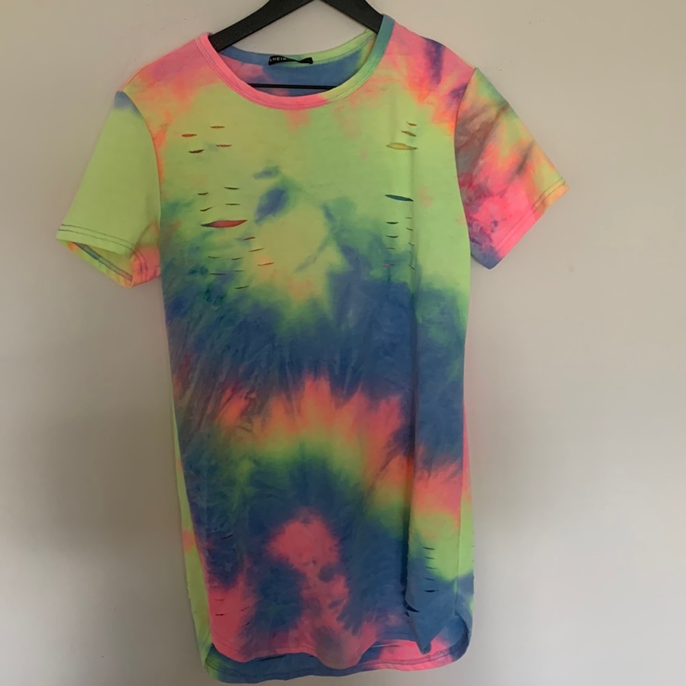 Tie die mini dress with rips
